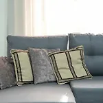 Sunny Apartments In The Heart Of Poznan Old Town By Noclegi Renters